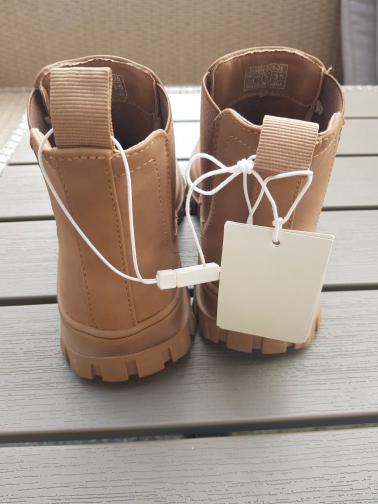 Buty chłopięce sztyblety