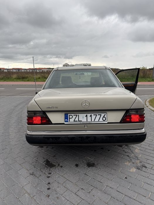 Mercedes w124 250D