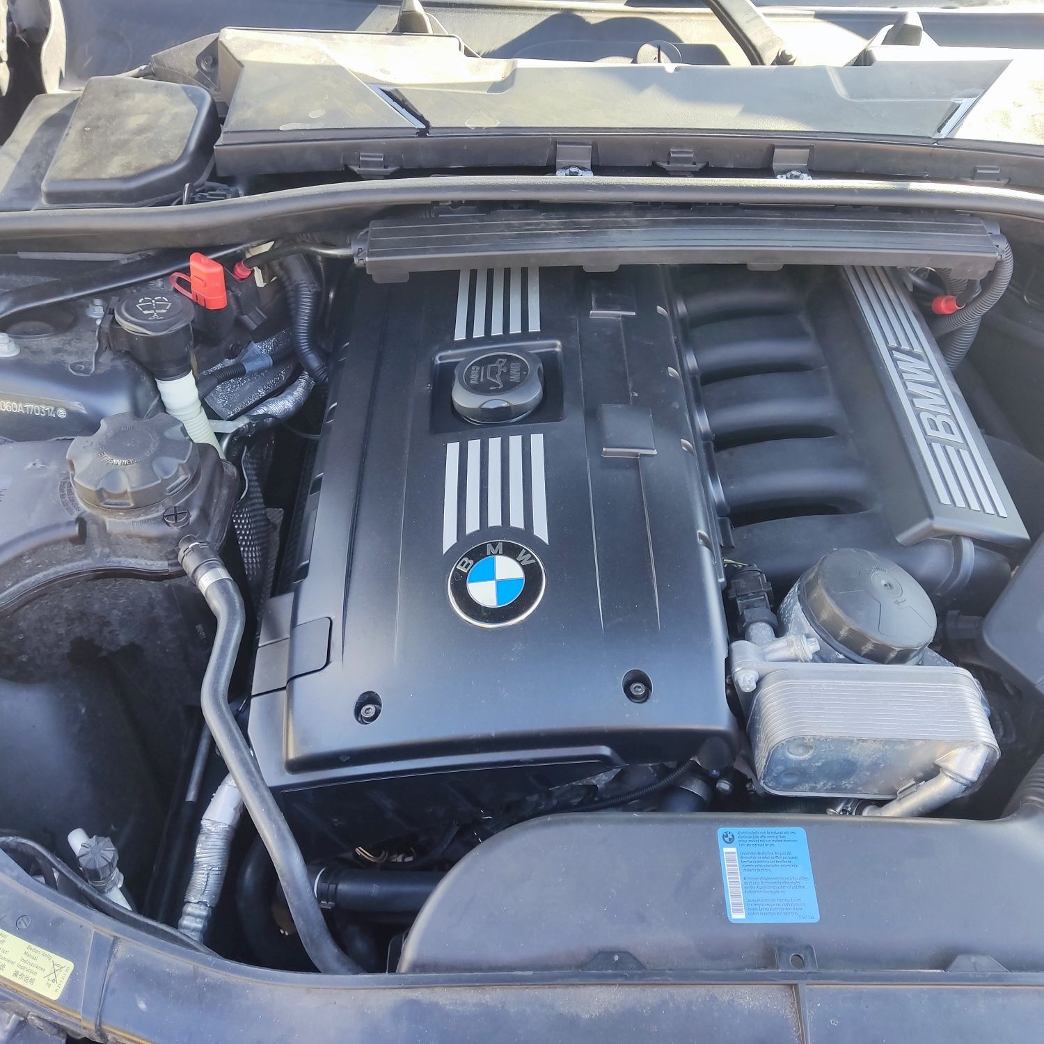 BMW 325i ubezpieczone zarejestrowane serwisowane