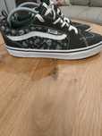 Buty Vans młodzieżowe