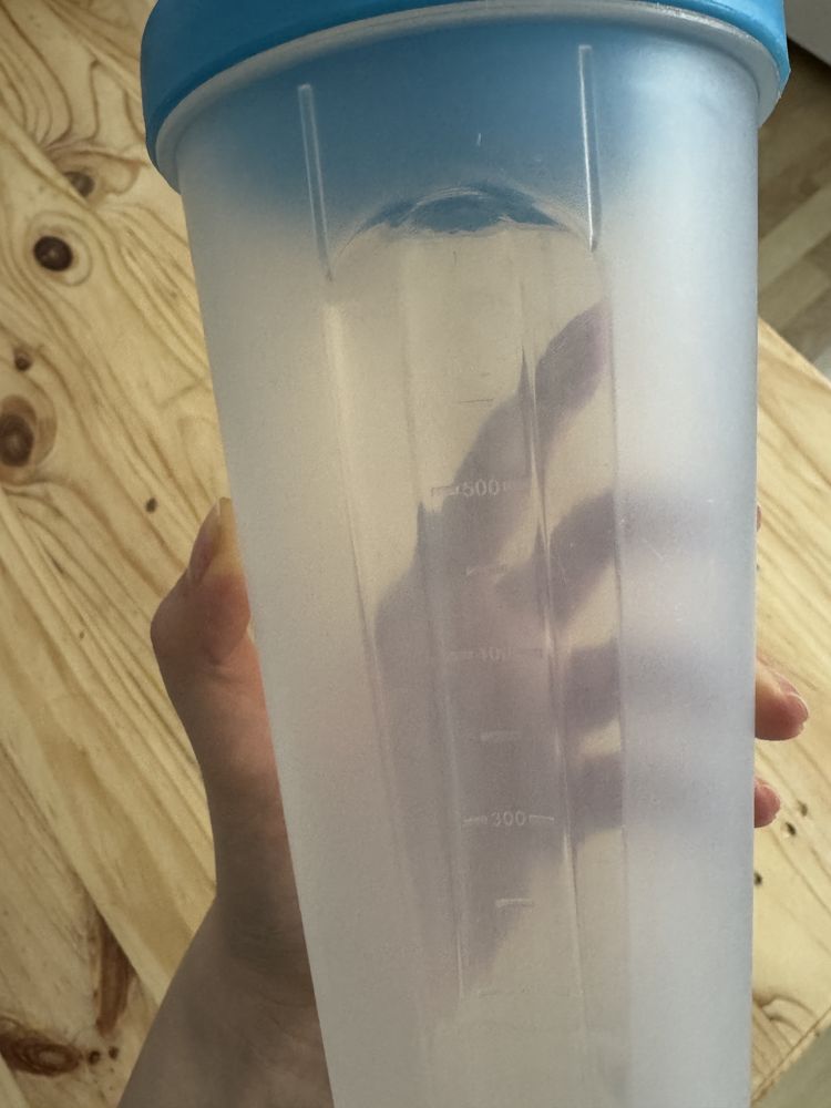 Bidon na wodę / shaker 500 ml