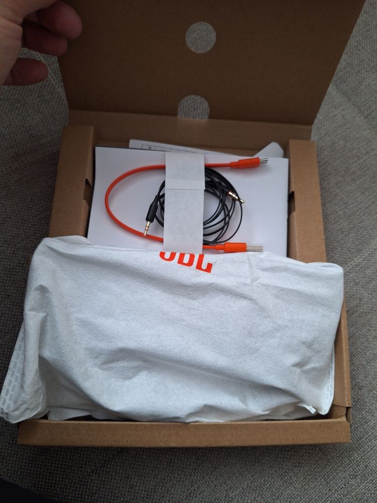 JBL Tune 770 z ANC  jak Nowe stan IDEALNY