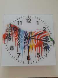 Zegar do pokoju dziecięcego kolorowa zebra