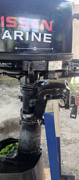 Лодочный мотор Ниссан Марин 6 4такта