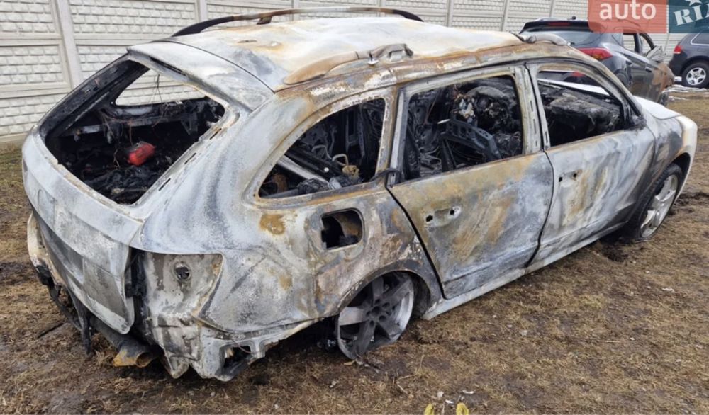 Skoda Superb Combi 2012