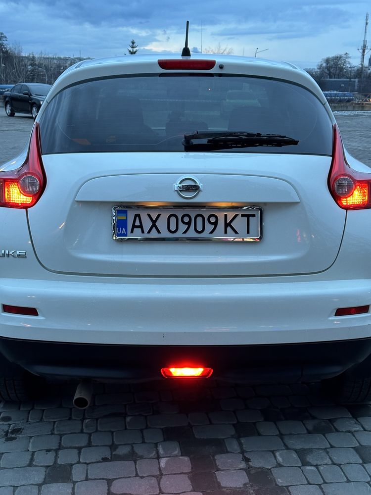 Продам Nissan  Juke 2014