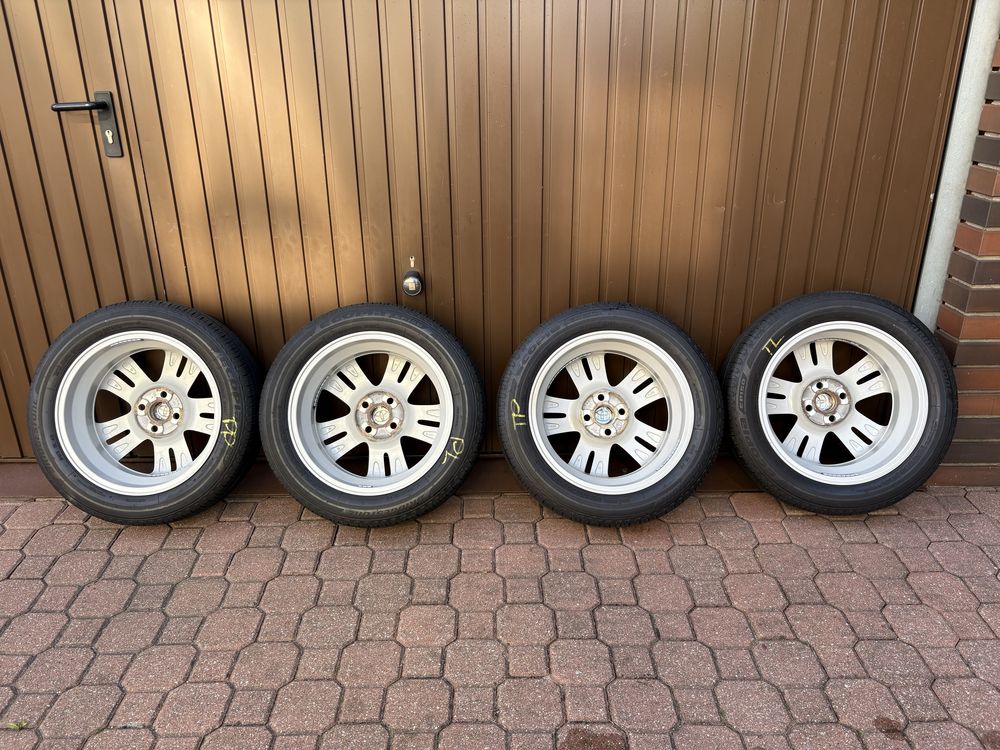 Felgi aluminiowe z oponami toyota yaris