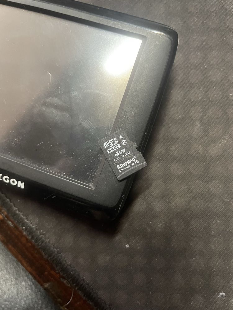Gps navigon bom estado