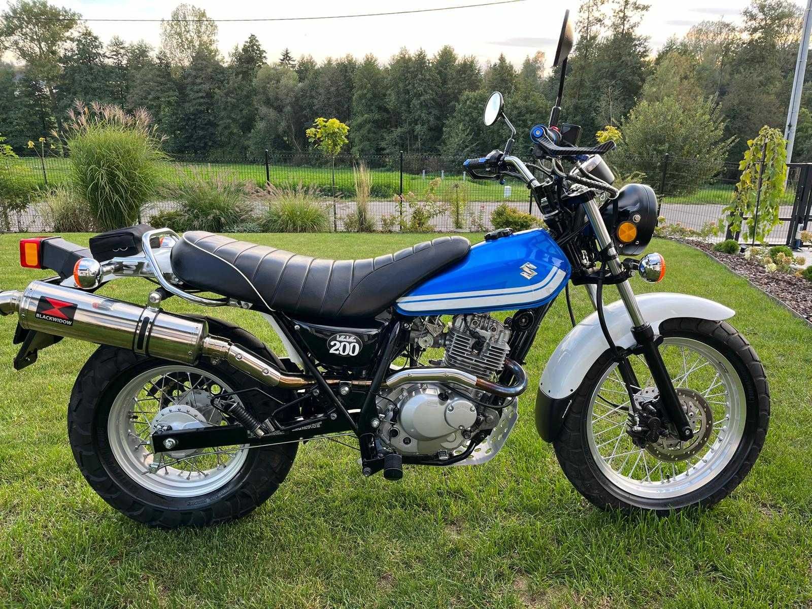 Suzuki RV 125 RV200 Van Van Tłumik Wydech firmy BlackWidow Jak Nowy