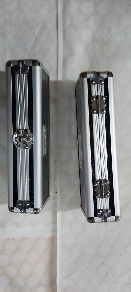 Etui do długopisów