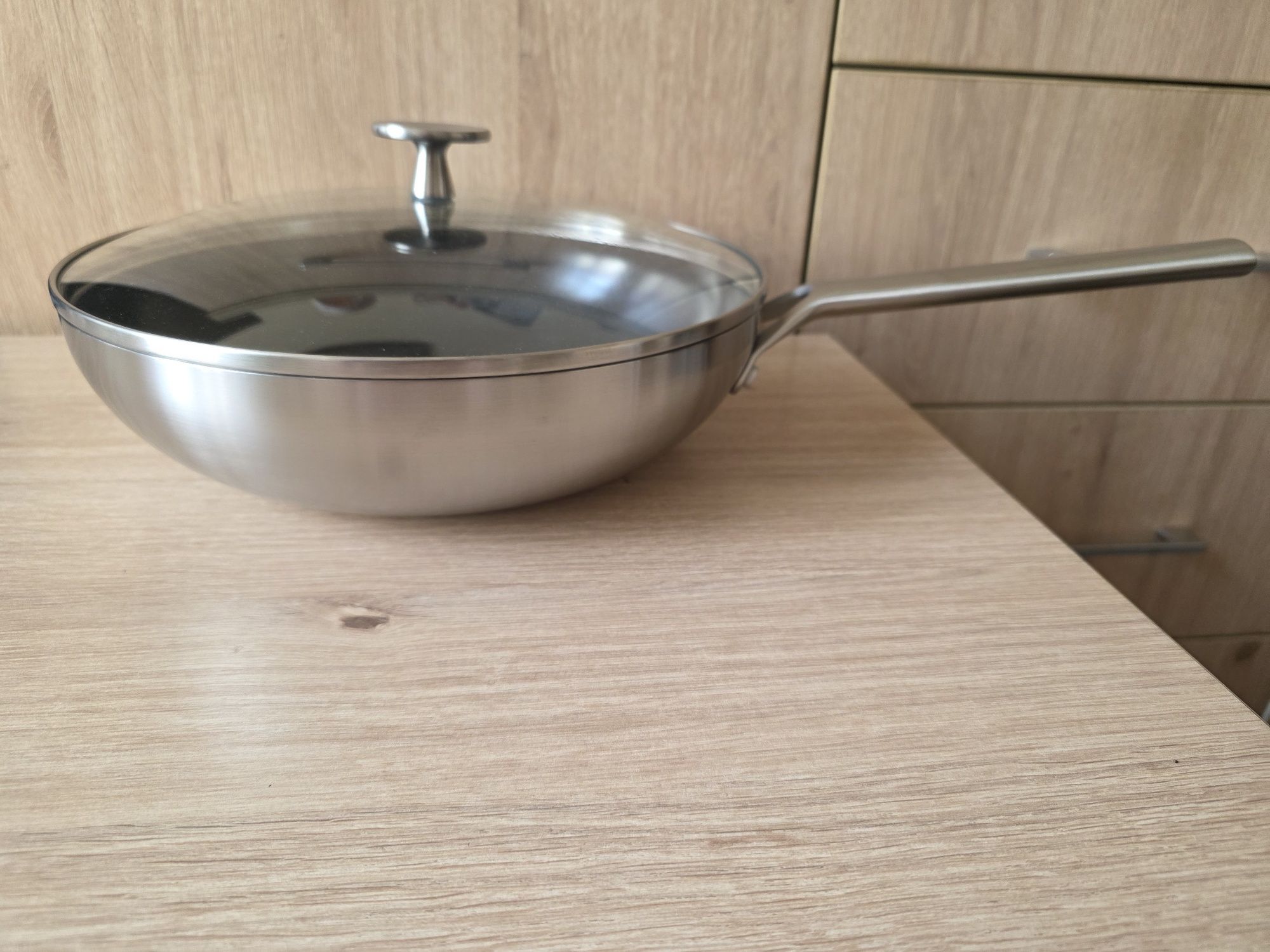 Wok z pokrywką Royal