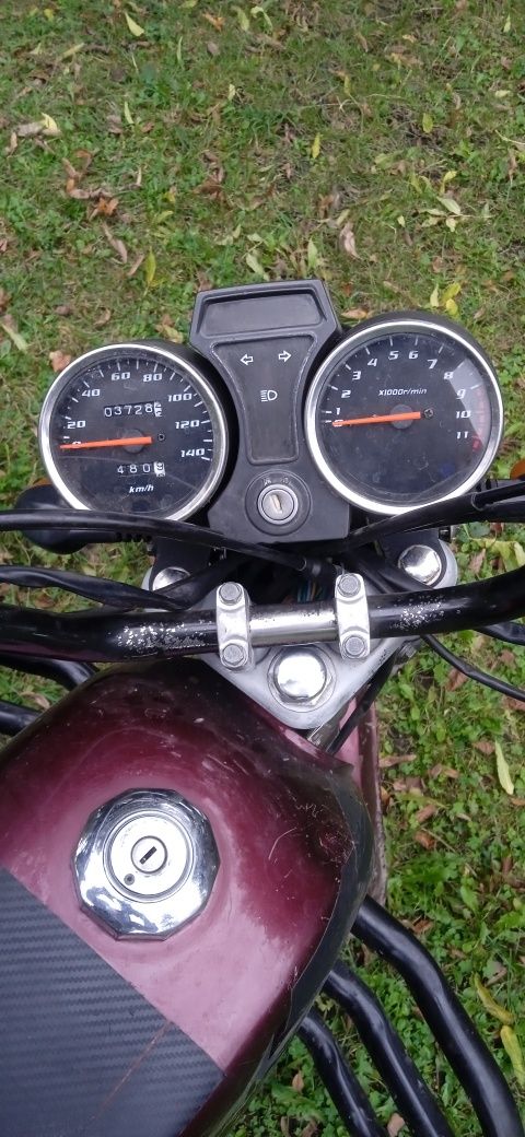 Продам Musstang MT 110-2