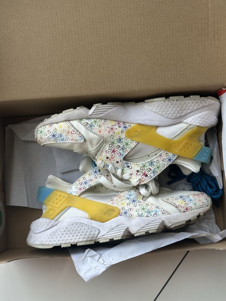 Nike Huarache 37