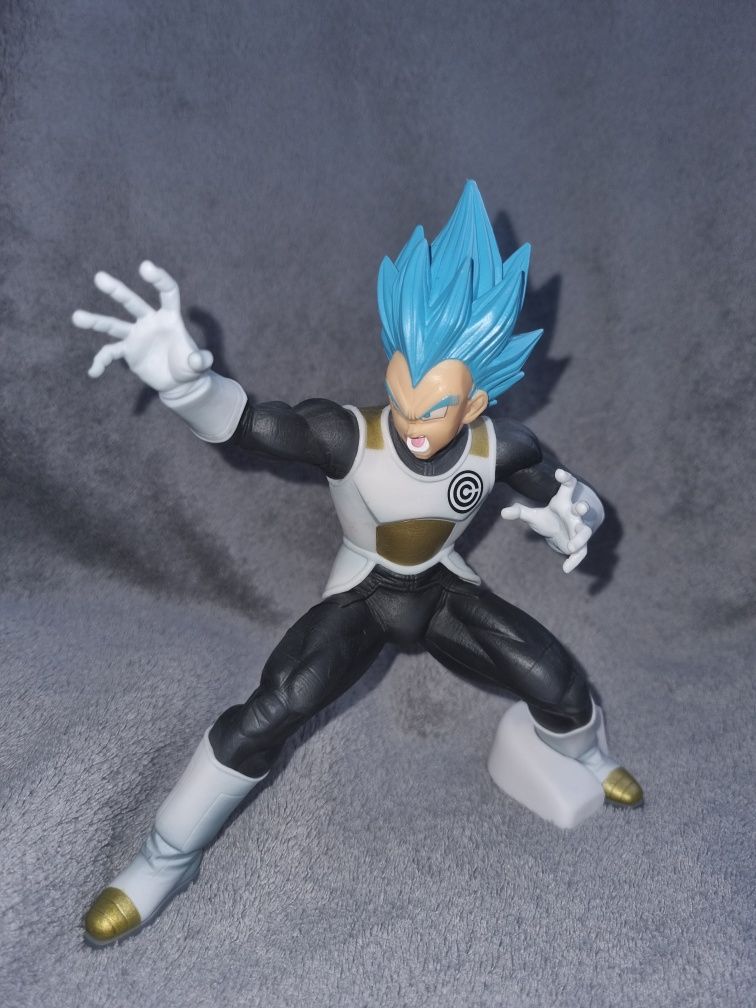 Dragon ball figurka vegeta ssj Blue