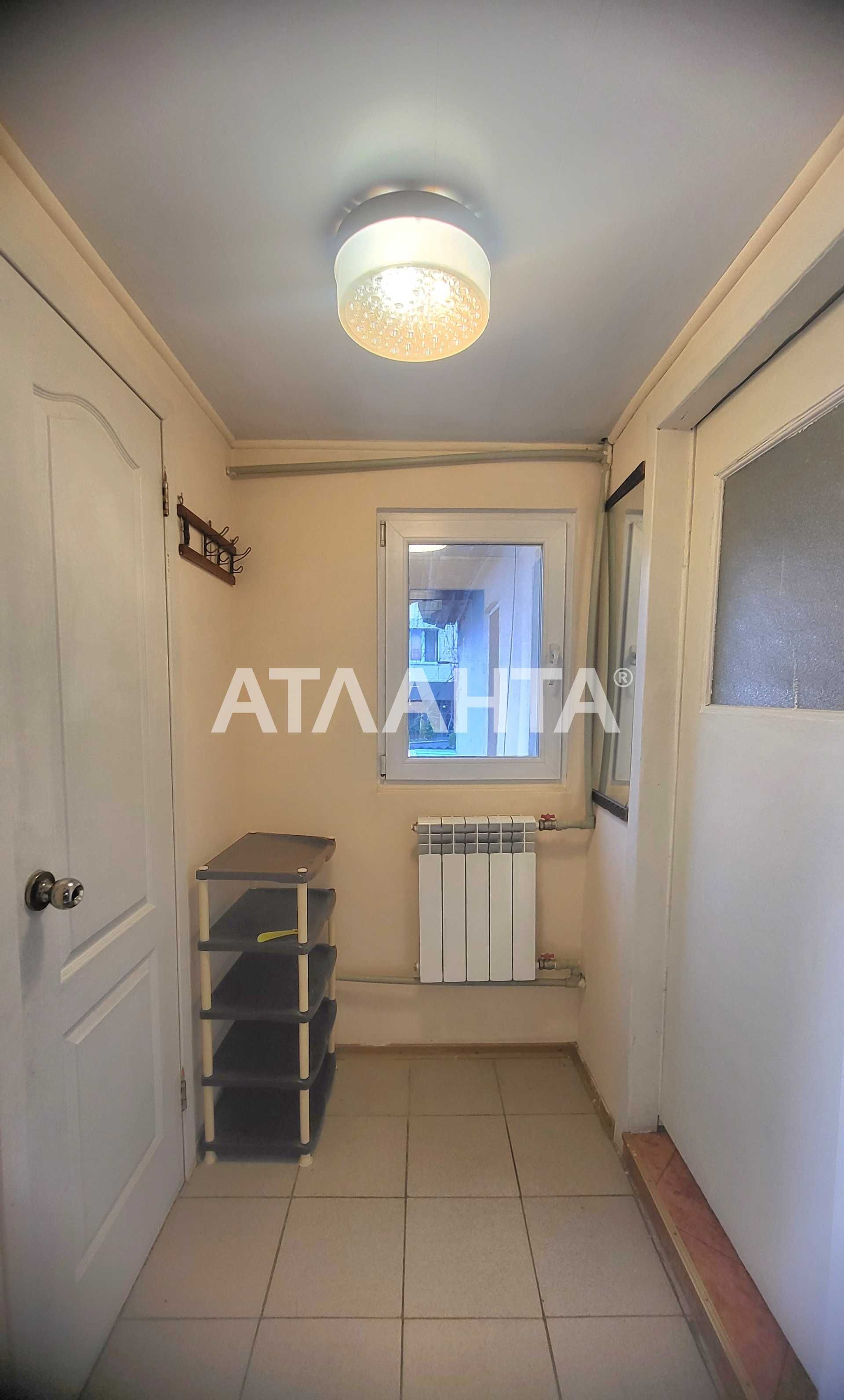 Продам 2-комнатную квартиру АГВ Серова Близость Центра!