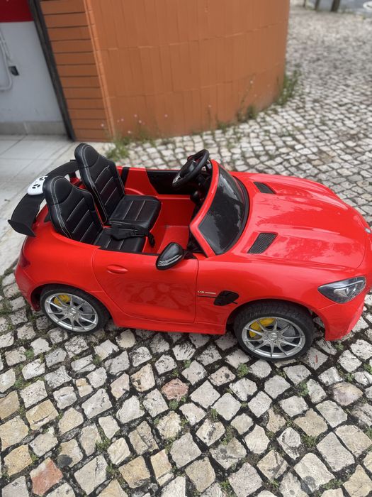 Mercedes AMG 2 lugares - 4 motores