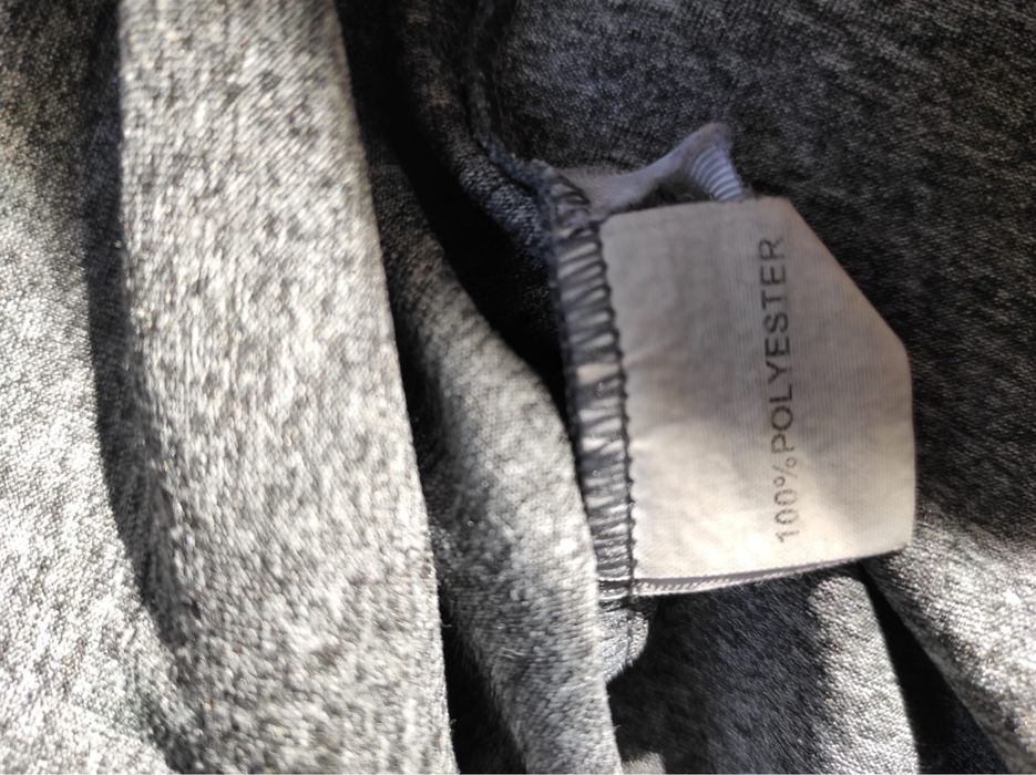 Bluzka szara z ozdobnym dekoltem w serek koronka długi rękaw XL 42