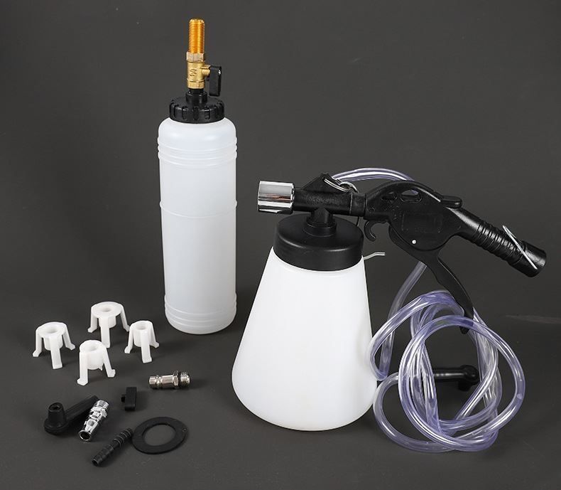 Zestaw Do Odpowietrzania Przewodów Hamulcowych Próżniowy