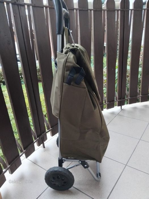 Wózek zakupowy w kolorze khaki