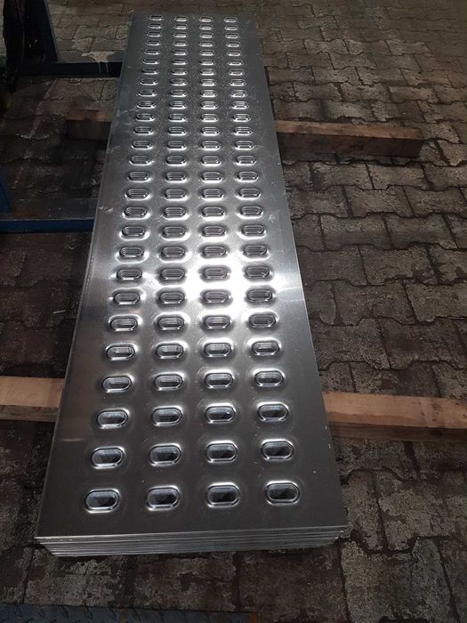 Blacha aluminiowa LOHR 500 mm na lawety, auto-lawety 135 ZŁ/MB.