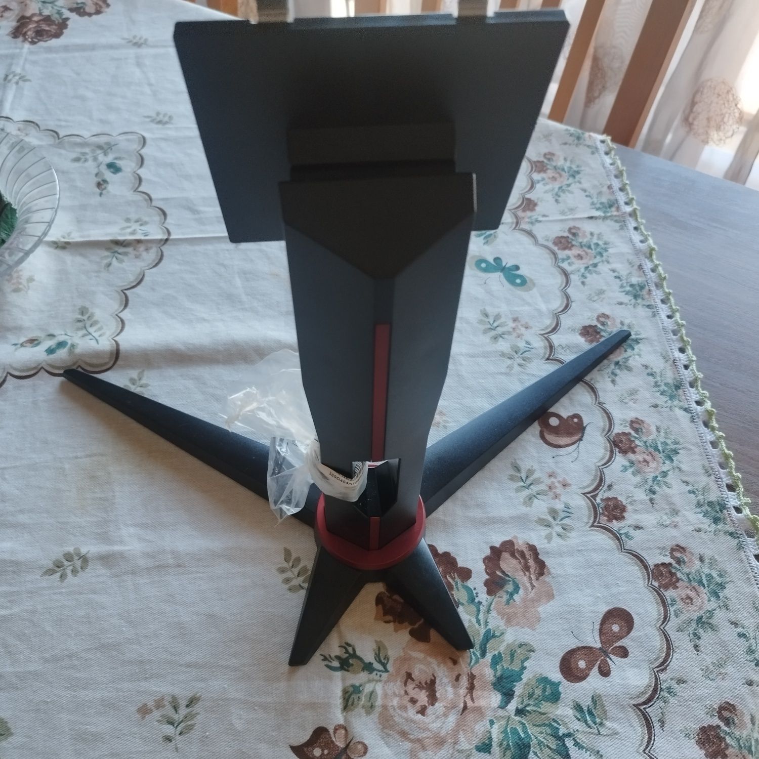Base original para monitor AOC 27" curvo