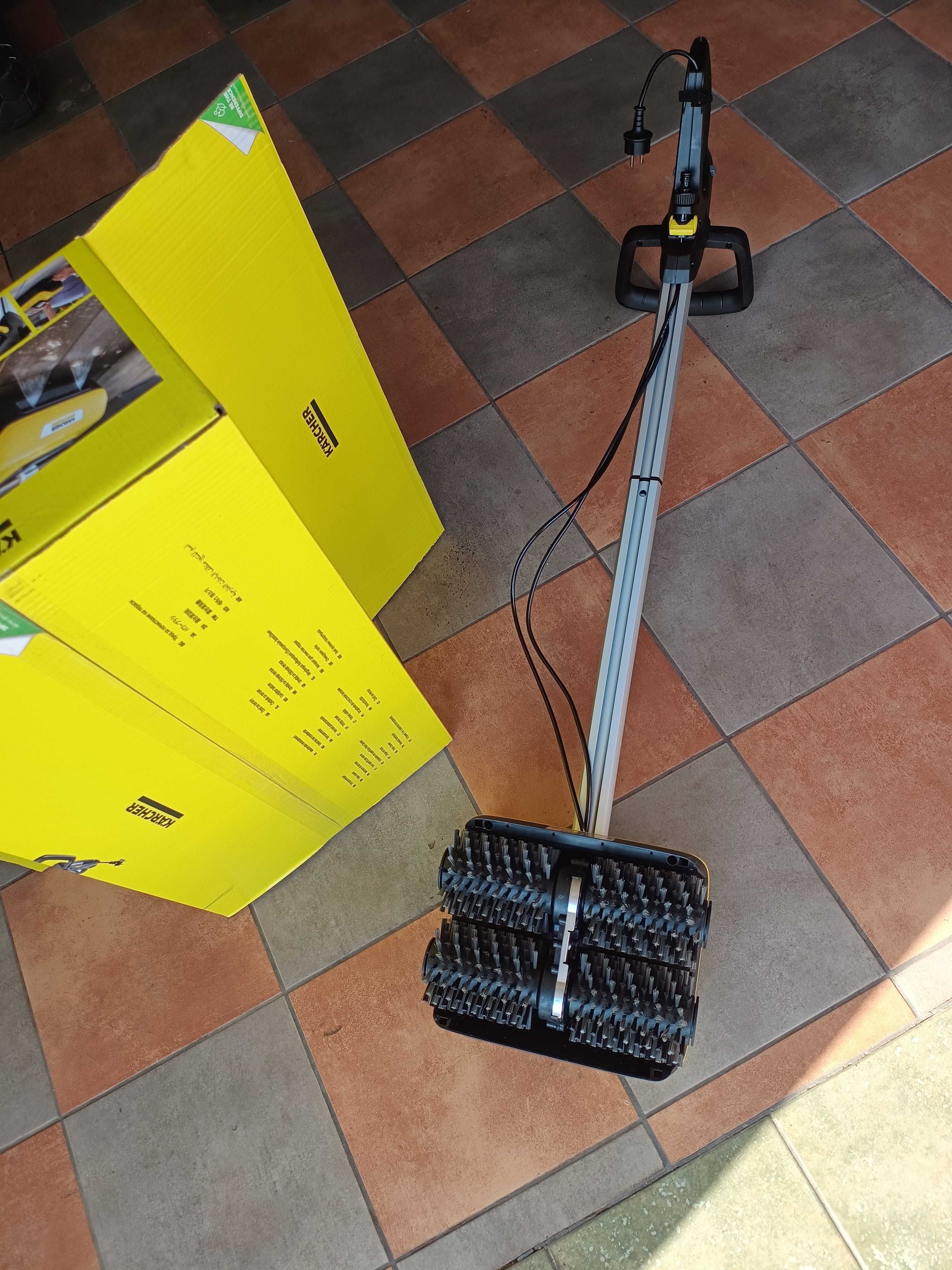 Myjka do tarasu Karcher PCL6