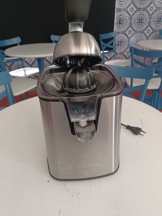 Maquina de fazer sumo laranja