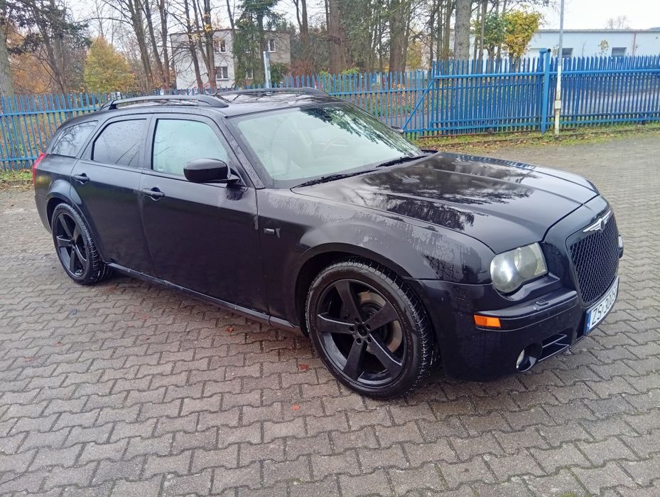 Chrysler 300C 2006 rok