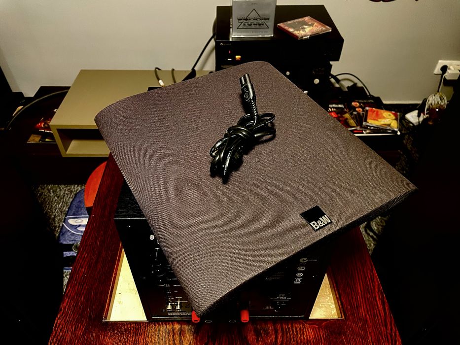 Subwoofer aktywny Bowers & Wilkins ASW 608 200 Watt