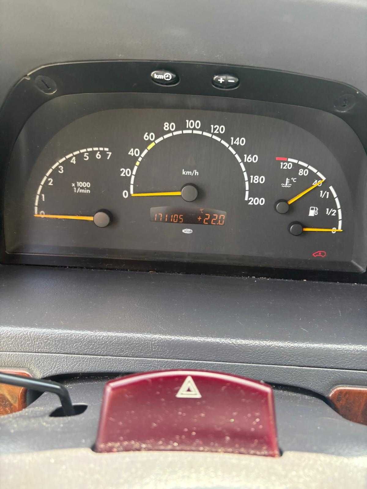 Mercedes Vito 220 CDI V