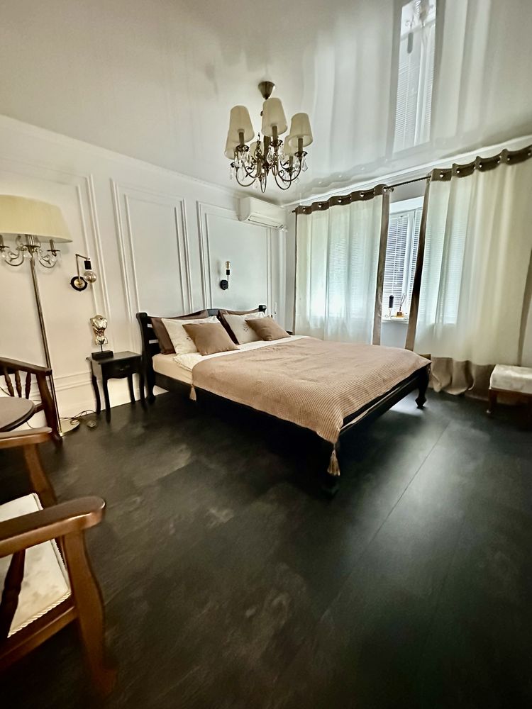 Comfort S Apartment ! VIP ! Центр міста! ТРЦ Україна!