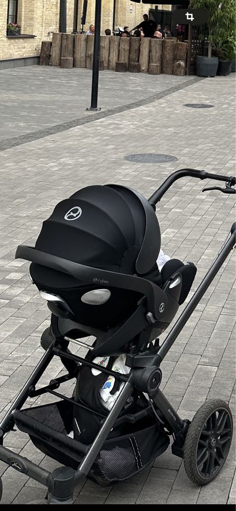 Автокрісло Сайбекс Cybex + база cybex Q fix