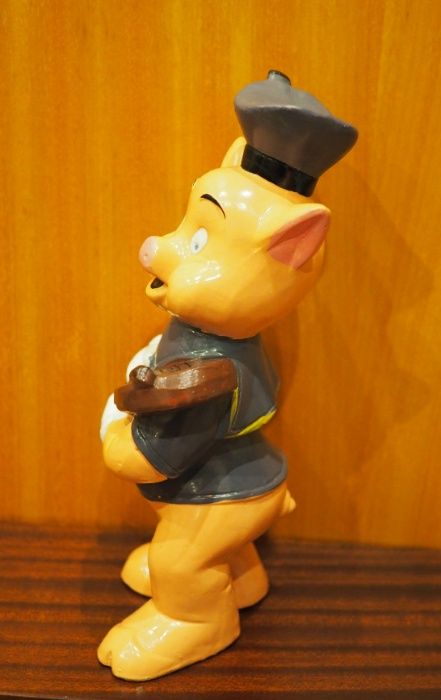 Antigas Figuras em Louça do Lobo Mau e 2 dos 3 Porquinhos 33cm Altura