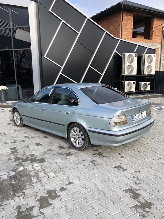 Продам Бмв е39 в гарному стані