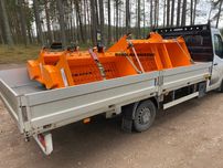 Piaskarka solarka posypywarka d ulic placów FK MACHINERY samozaładunek