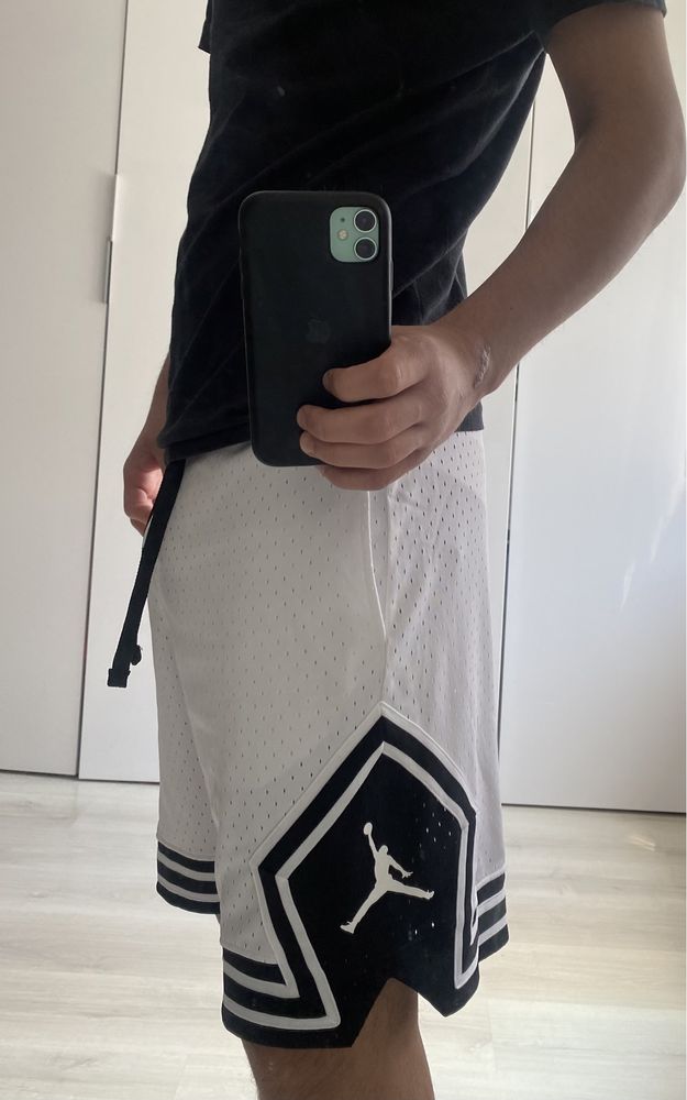 Шорти  AIR JORDAN sport dmnd short white