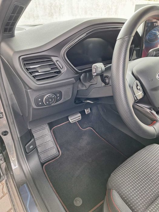 Ford Focus 1.0 EcoBoost MHEV ST-Line Aut.