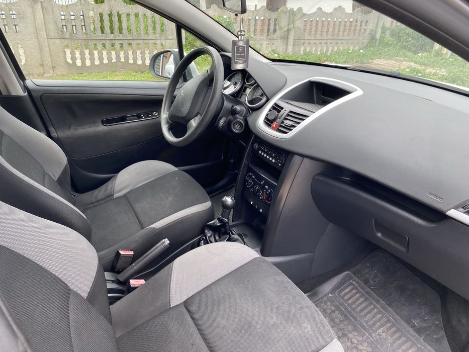 Peugeot 207, 2009r