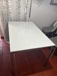Mesa de jantar branca