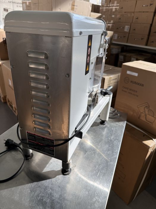 Міксер планетарний промисловий кондитерський Apach (Conti) APL 10B 1ф