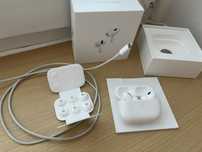 Apple airpods pro 2 lightning
