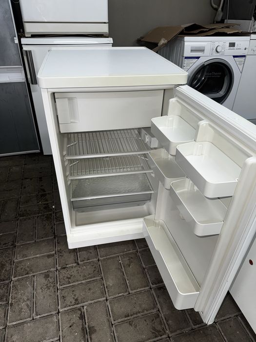 Lodówka z Zamrażalnikiem firmy Bosch model ktl14441/01 a + 85 cm wys