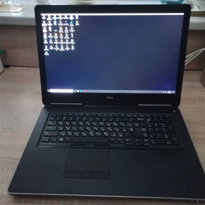 dell precision 7710 1тб/intel core i5/Quadro M5000M/оперативка 8гб