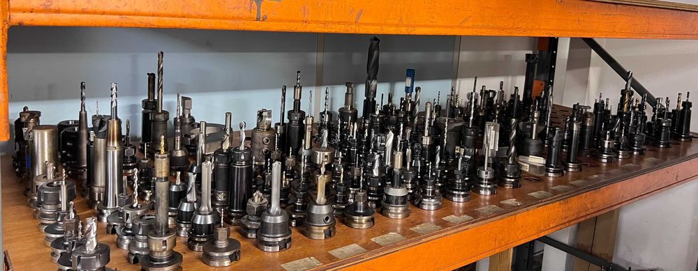 oprawki narzędziowe BT40 wytaczadło termokurcze weldon ER kompensacja