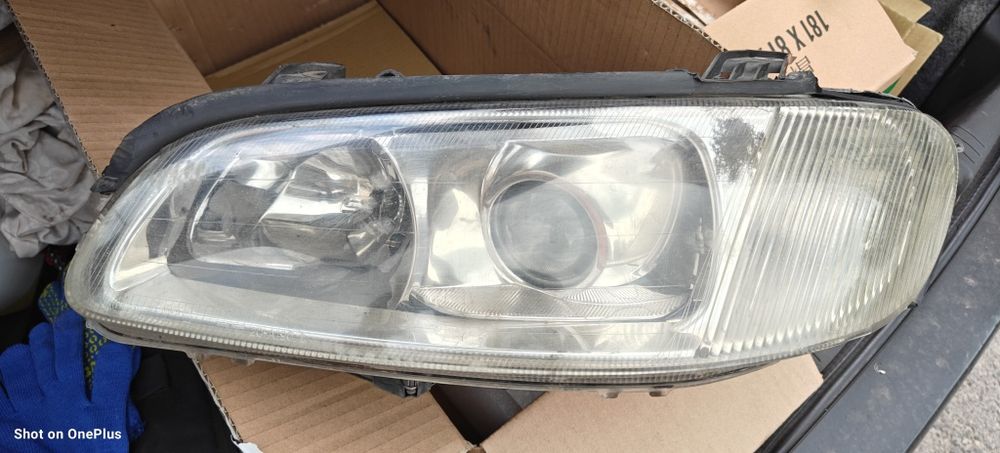 Продам фари під відновлення Опель омега б