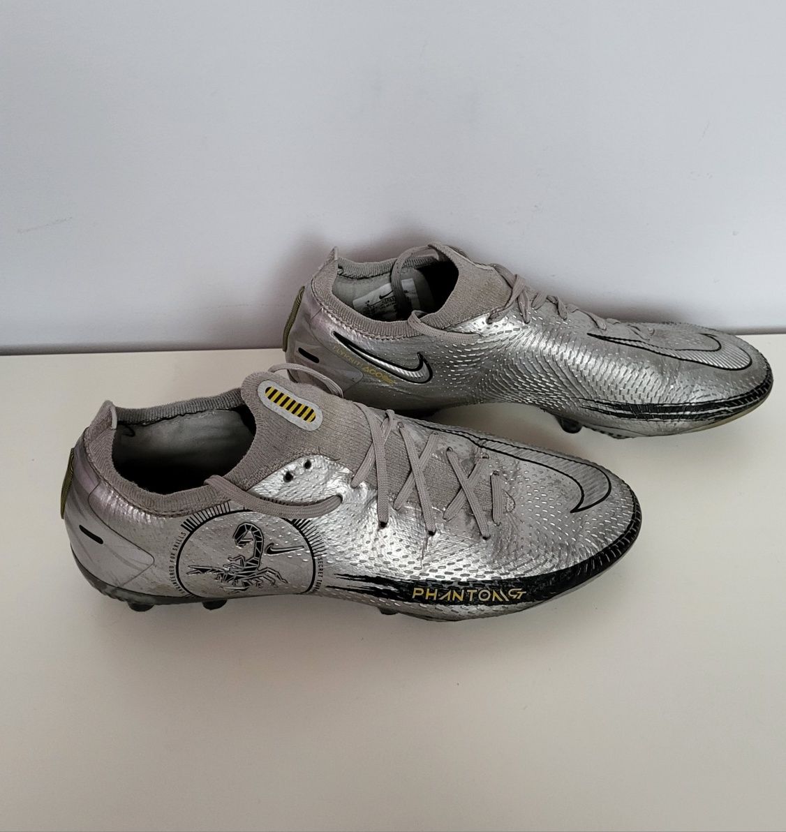 Korki Nike Phantom GT Elite rozmiar 38,5