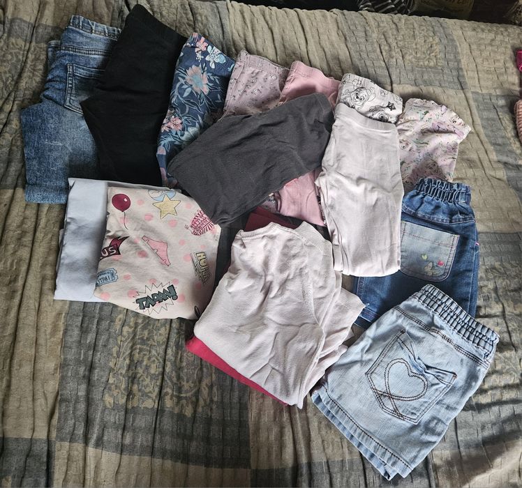 Ubrania ubranka 122 128 spódniczki legginsy leginsy bluzki krótki dług