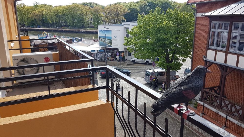 Apartament Delfinek,2 pokoje przy latarni morskiej.