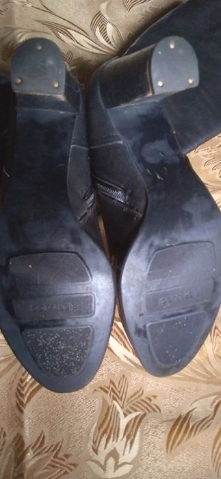 Чобітки жіночі 37 розмір шкіряні Pier Lucci