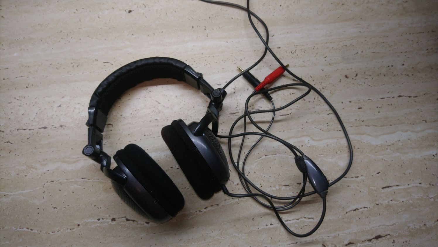 Навушники з мікрофоном Maxxtro CDM-880MV